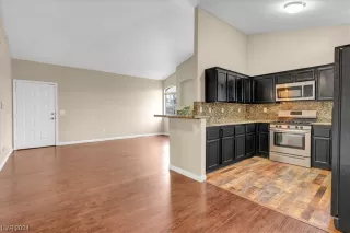 Photo #4: 2558714 Listing 