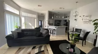 Photo #5: 2558732 Listing 