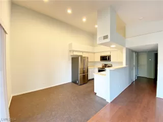 Photo #6: 2558743 Listing 