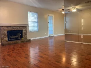 Photo #6: 2558762 Listing 