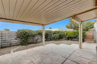 Photo #2: 2558808 Listing 