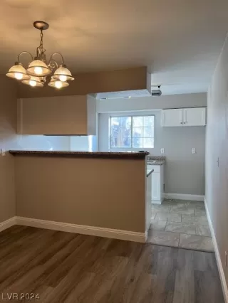 Photo #2: 2558819 Listing 