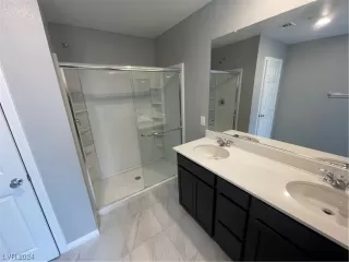 Photo #6: 2558839 Listing 