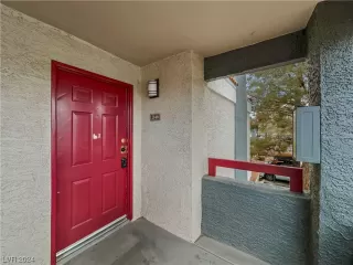 Photo #2: 2558853 Listing 