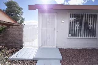 Photo #4: 2558863 Listing 