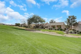 Photo #4: 2558910 Listing 