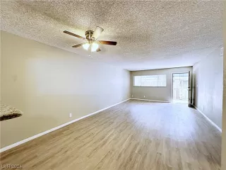 Photo #4: 2558955 Listing 