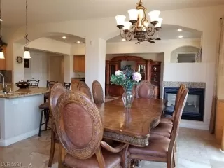 Photo #3: 2558957 Listing 