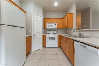 Photo #6: 2559014 Listing 