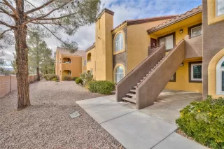 Photo #2: 2559079 Listing