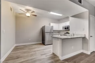 Photo #6: 2559118 Listing 