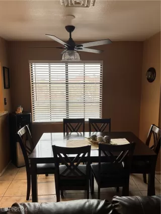 Photo #4: 2559147 Listing