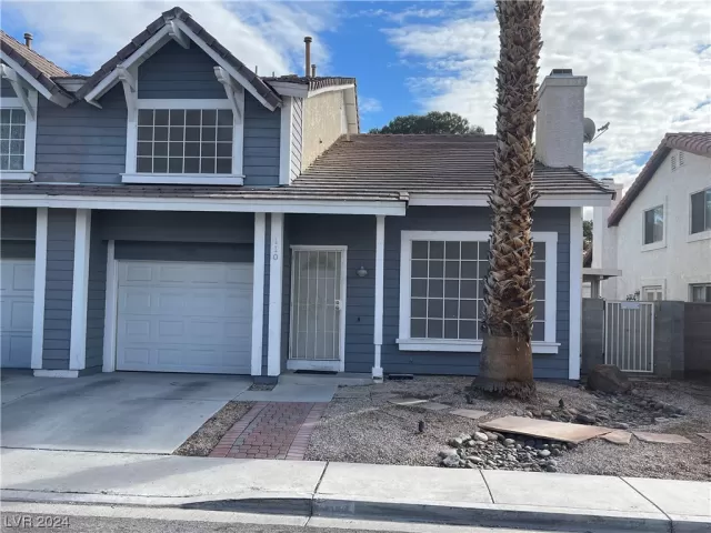 MLS: 2559158 Condo For Sale