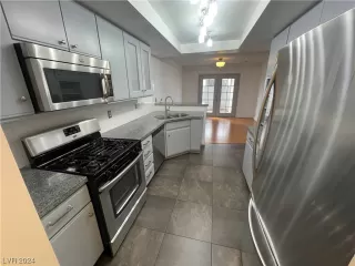 Photo #6: 2559158 Listing 