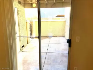 Photo #6: 2559200 Listing