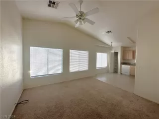 Photo #4: 2559202 Listing 