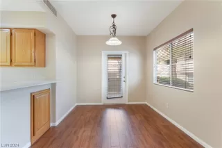 Photo #5: 2559242 Listing 