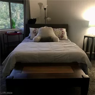 Photo #2: 2559256 Listing