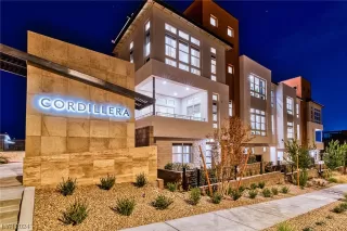 Photo #2: 2559294 Listing 