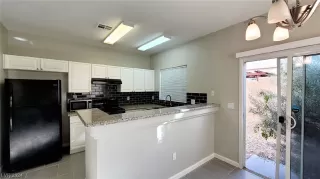 Photo #3: 2559296 Listing 