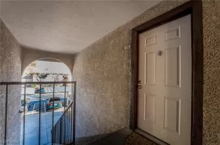 Photo #3: 2559380 Listing 