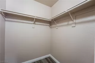 Photo #6: 2559380 Listing 