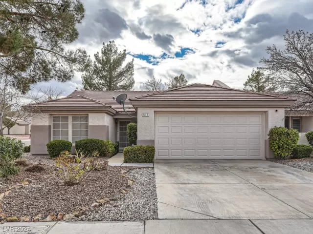 MLS: 2559383 Condo For Sale