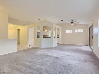 Photo #2: 2559383 Listing 