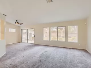 Photo #4: 2559383 Listing 