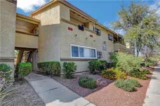 Photo #1: 2559392 Listing 