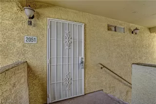 Photo #4: 2559392 Listing 