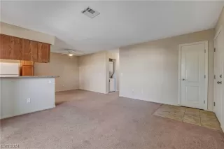 Photo #6: 2559392 Listing 