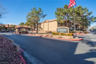 Photo #1: 2559413 Listing 