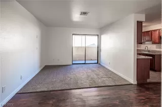 Photo #4: 2559413 Listing 