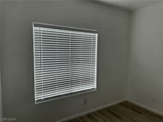 Photo #5: 2559427 Listing 