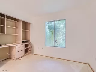 Photo #4: 2559511 Listing