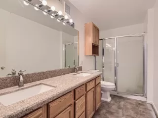 Photo #6: 2559511 Listing