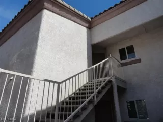 Photo #1: 2559523 Listing 