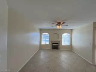 Photo #4: 2559523 Listing 