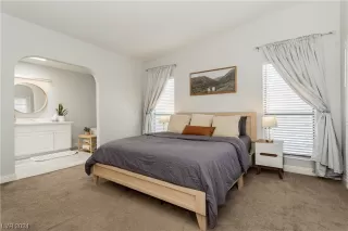 Photo #1: 2559534 Listing