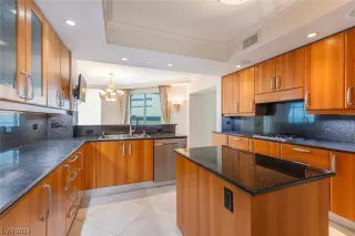 Photo #5: 2559576 Listing 