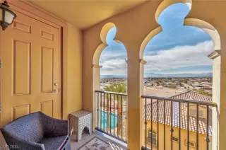 Photo #1: 2559581 Listing 