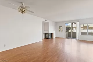 Photo #5: 2559606 Listing 