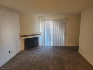 Photo #4: 2559612 Listing 