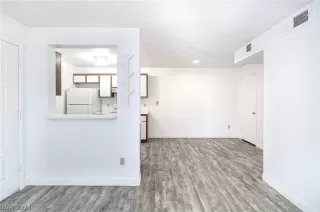 Photo #2: 2559628 Listing