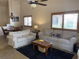 Photo #4: 2559650 Listing 