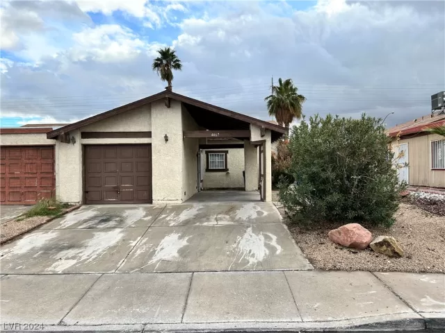 MLS: 2559652 Condo For Sale