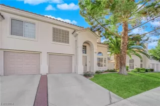 Photo #1: 2559698 Listing