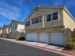 Photo #1: 2559711 Listing