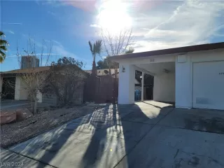 Photo #3: 2559734 Listing 